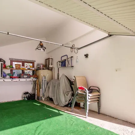 Exquisite Holiday In Carasa With Private Garden